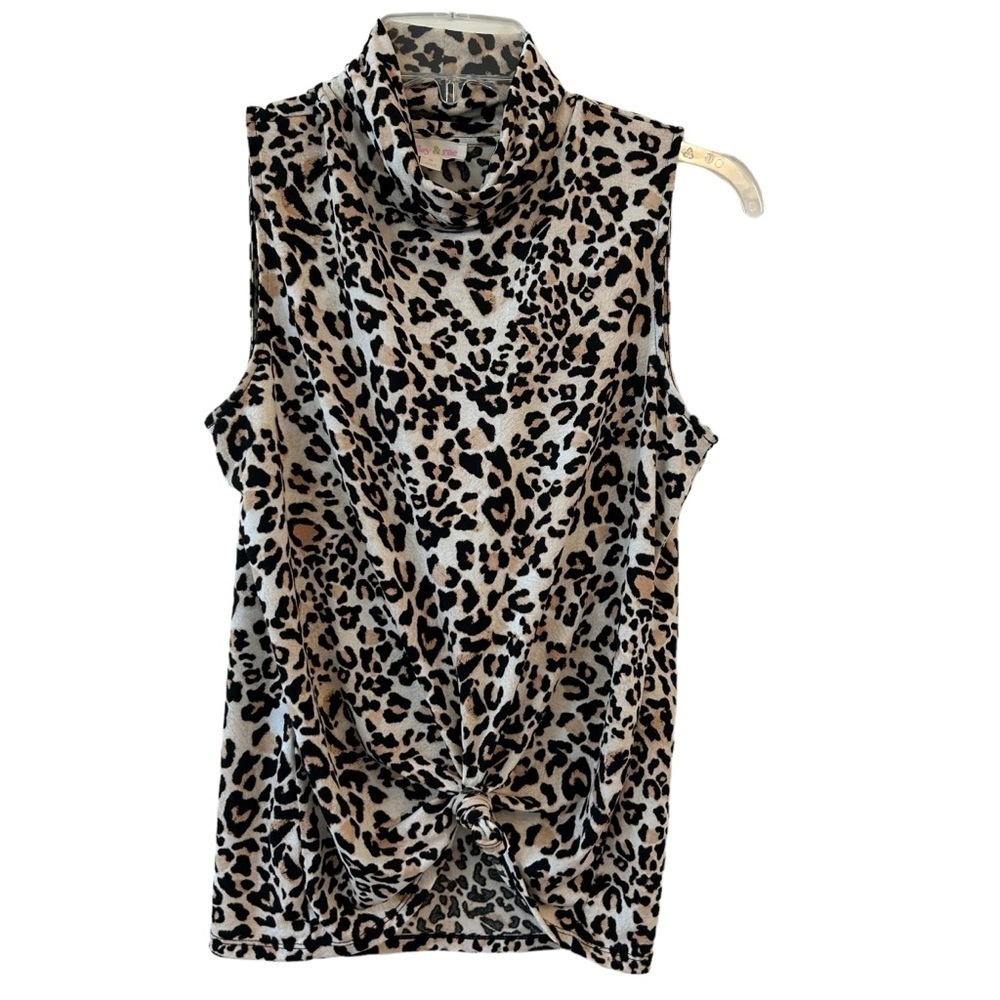 Animal Print Sleeveless Turtleneck Blouse 🤎🤍🖤